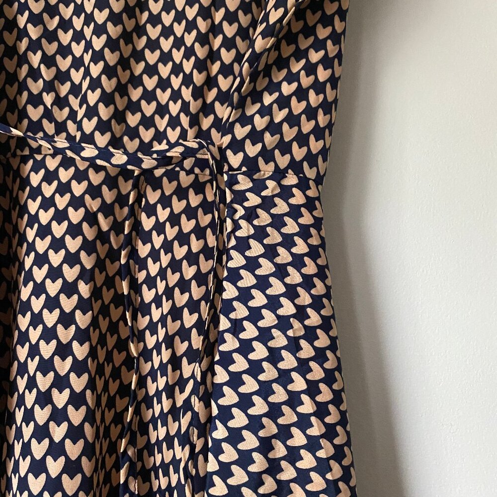 Cute Heart print mini dress with cap sleeve
